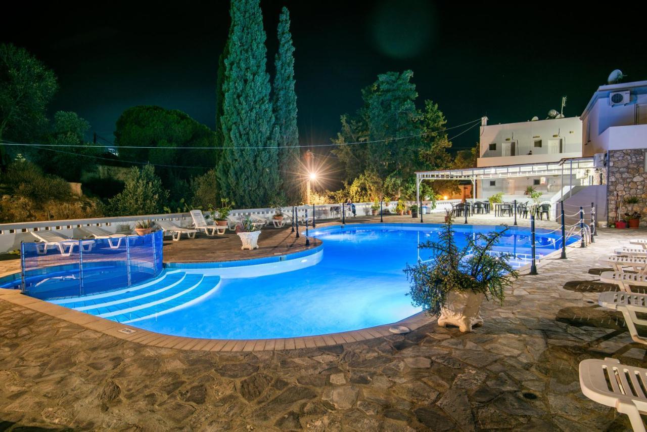 Ilias Studios Sevasti Panormos  Екстериор снимка