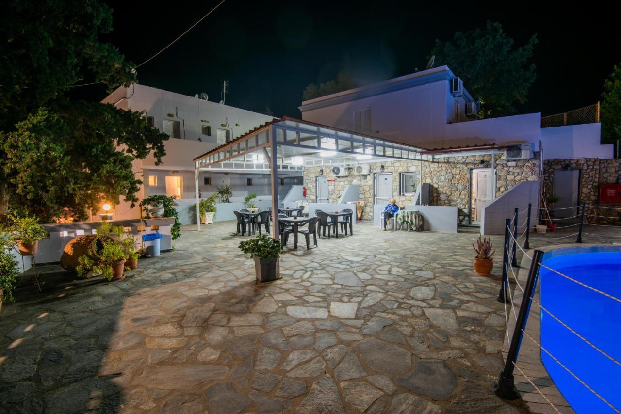 Ilias Studios Sevasti Panormos  Екстериор снимка