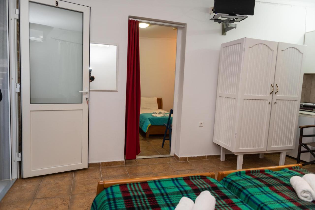 Ilias Studios Sevasti Panormos  Екстериор снимка